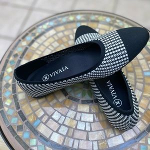 Vivaia “Margot” round toe ballet flat.  Size 39